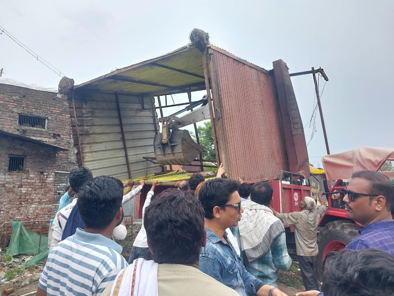 बातमीचा फोटो